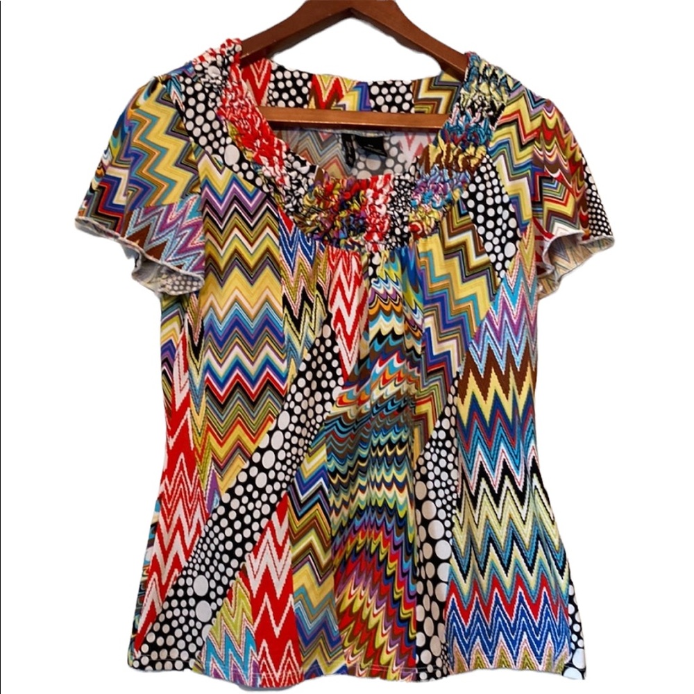 New Directions Colorful Designed Short Sleeve Petite Top